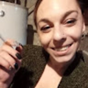 Meet your Posher, Deena